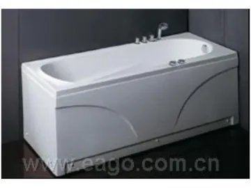 Bathtub with movable skirts