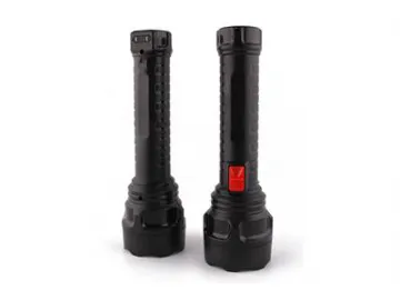 UN291 LED Rechargeable Flashlight