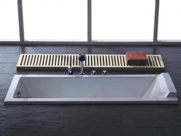 GA1701 Bathtub