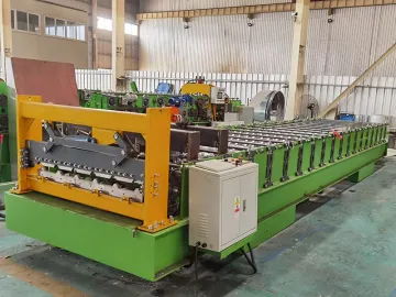 YX28-816-1020 Roof Panel Roll Forming Machine