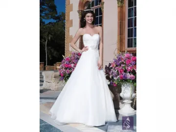 B004 Wedding Gown