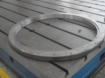 Cross-Roller Slewing Bearing