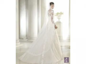 A017 Wedding Dress