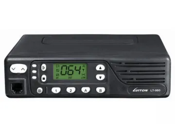 LT-980 Mobile Radio Station