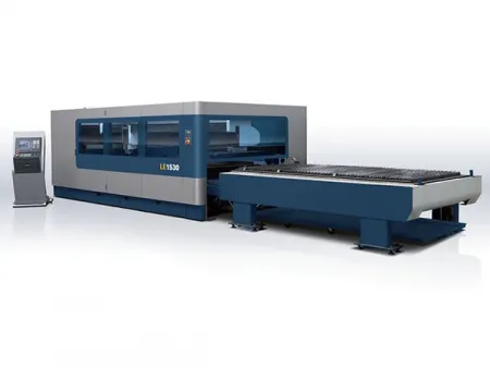 4kW Fiber Laser Cutting Machine