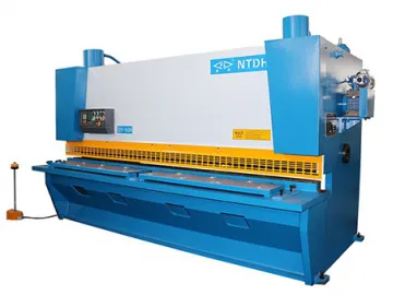 Hydraulic Guillotine Shearing Machine