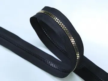 10# Molded Plastic Zipper