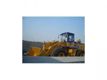 LG6220 Excavator