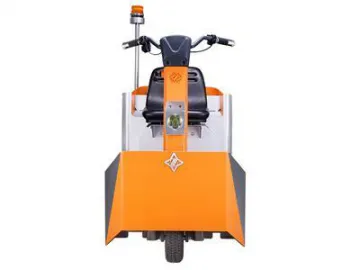 1,200kg Electric Tugger