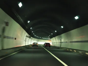 Tunnel