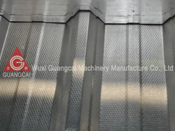 GWC25-205-1025 Roof Panel Embossing and Roll Forming Machine