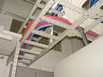 CR2 Cable Tray