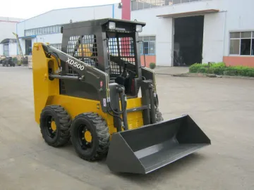 XD500 0.5T Wheeled Skid Steer Loader