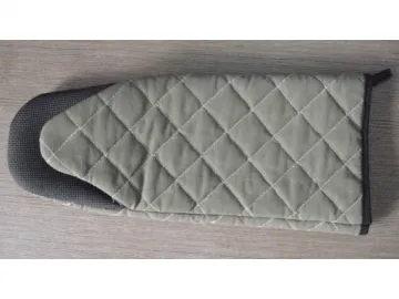 Rubber Oven Mitt