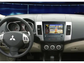 In-Dash car GPS Navigation System for Mitsubishi Outlander