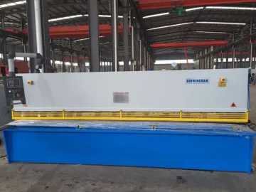 CNC Swing Beam Shear