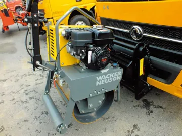 Pothole Patching Equipment  (Asphalt Patch Truck)