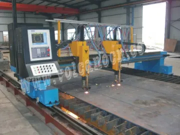 CNC Flame & Plasma Cutting Machine