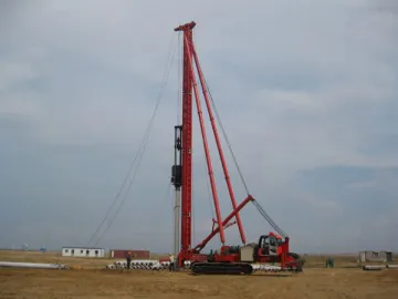 Long-Screw Pile Driver (Crawler Type)