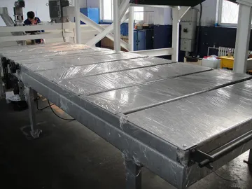 Gypsum Board Forming Table