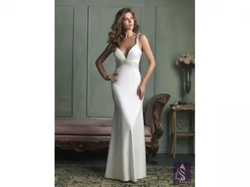 S008 Wedding Dress